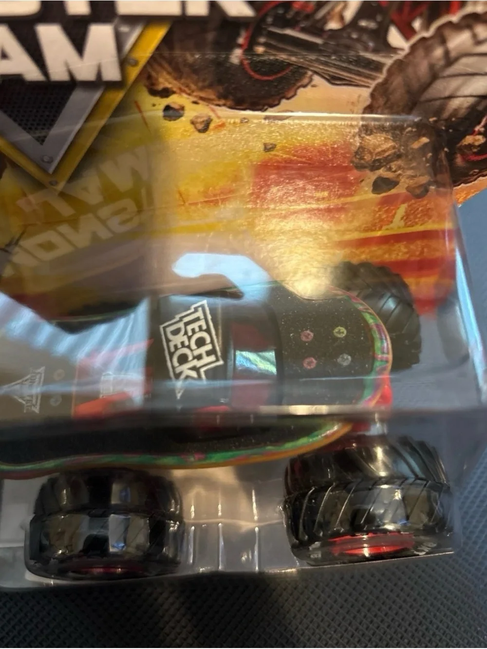 Monster jam Wreck Deck Red Monster Truck Toy